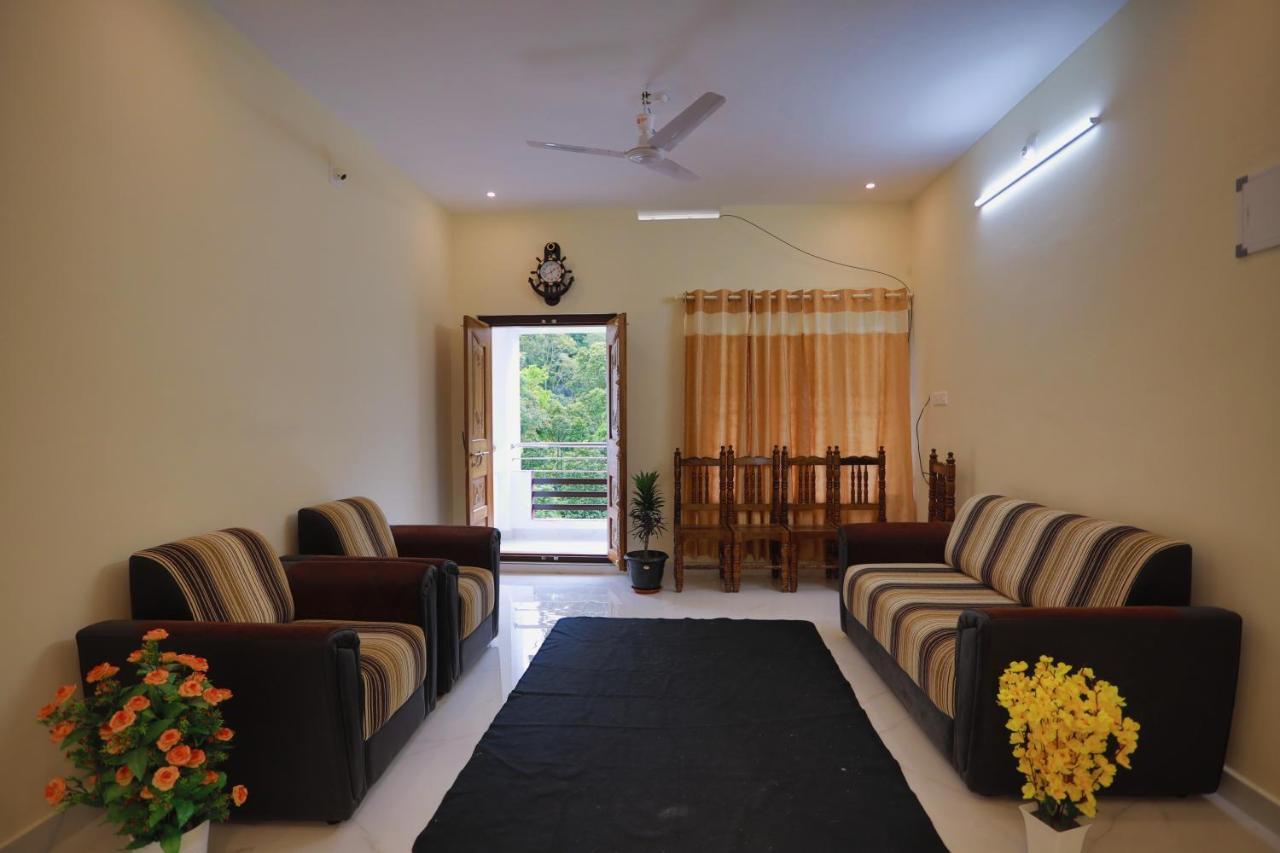 God'S Gift Villa Devikolam ภายนอก รูปภาพ